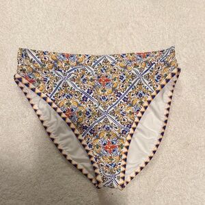 Bydee Florence Bottom in Sicilia.